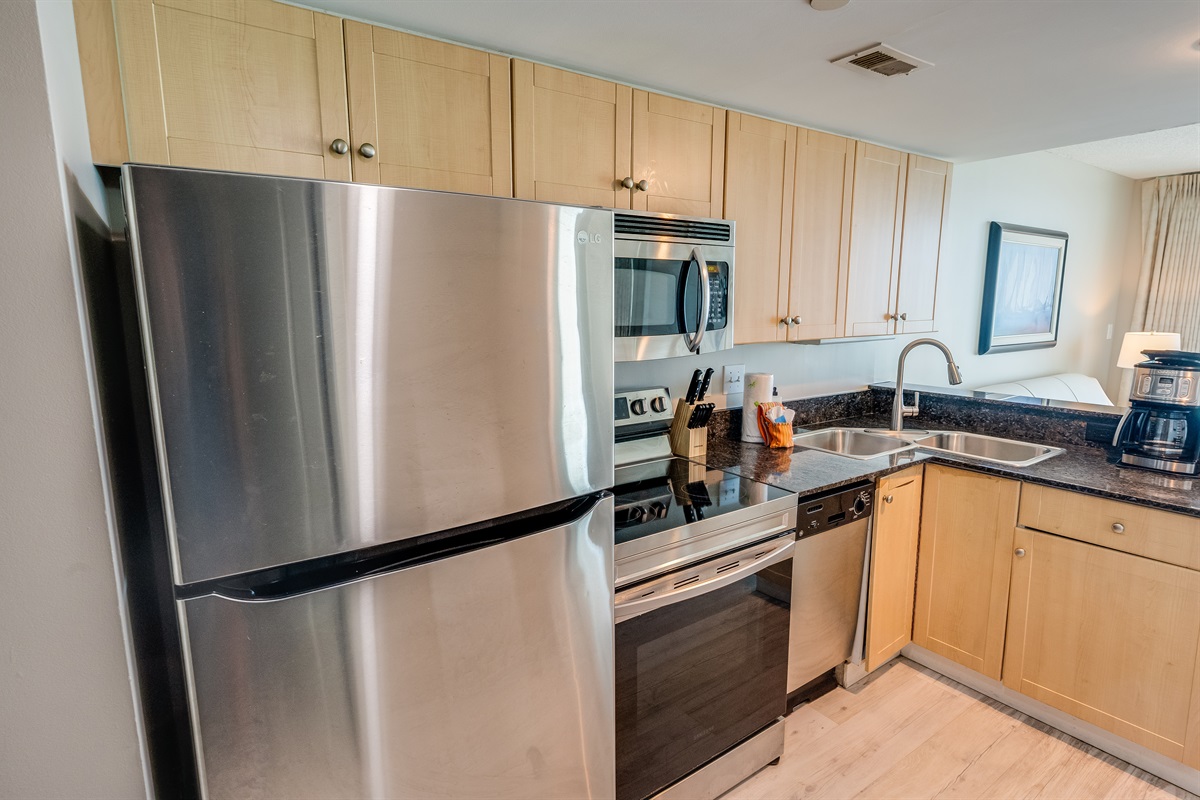 Large Kitchen Area