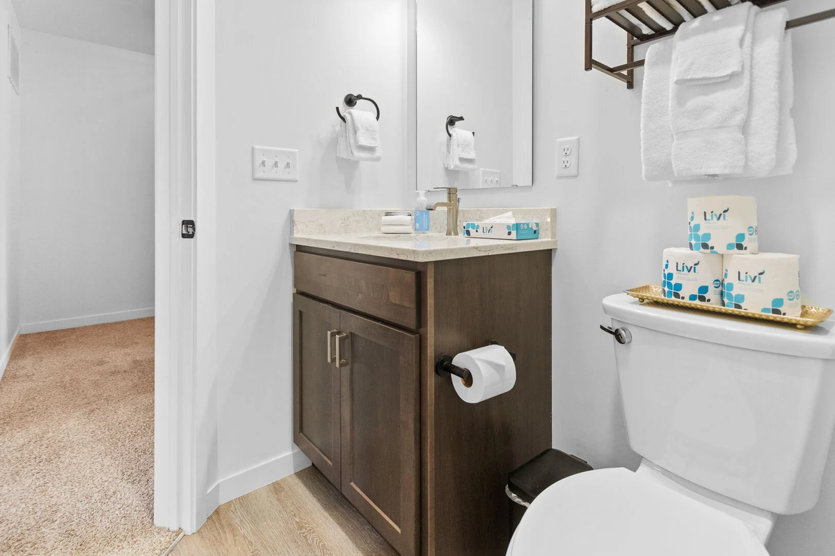Upstairs Full Bath with Tub/Shower