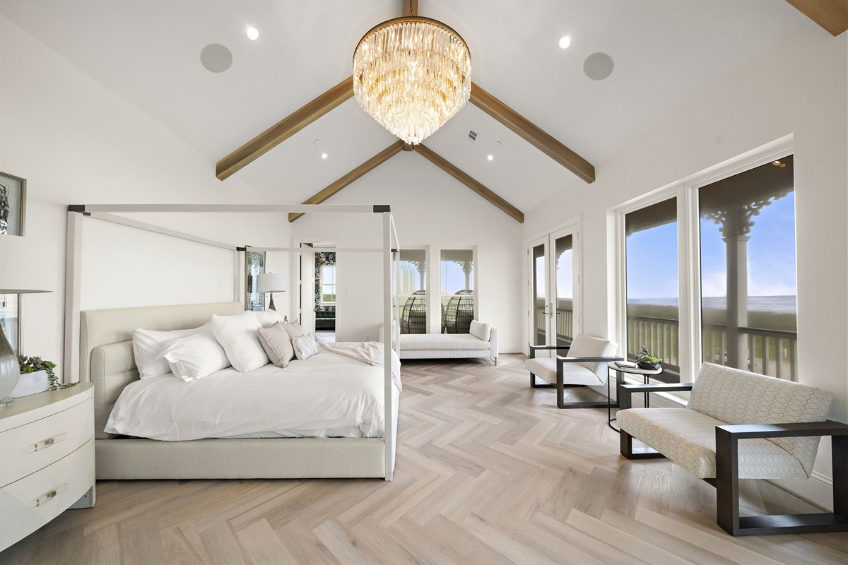 d0bb415b242442fe8a4ab427e9b49e8f Large | Beachhouse | Texas | TX | Vacation Homes | Galveston | Crystal Beach | Kokomo | Breezy Days | Beachfront Elegance | Sunrise Serenity | Southern Sands Property Management, LLC