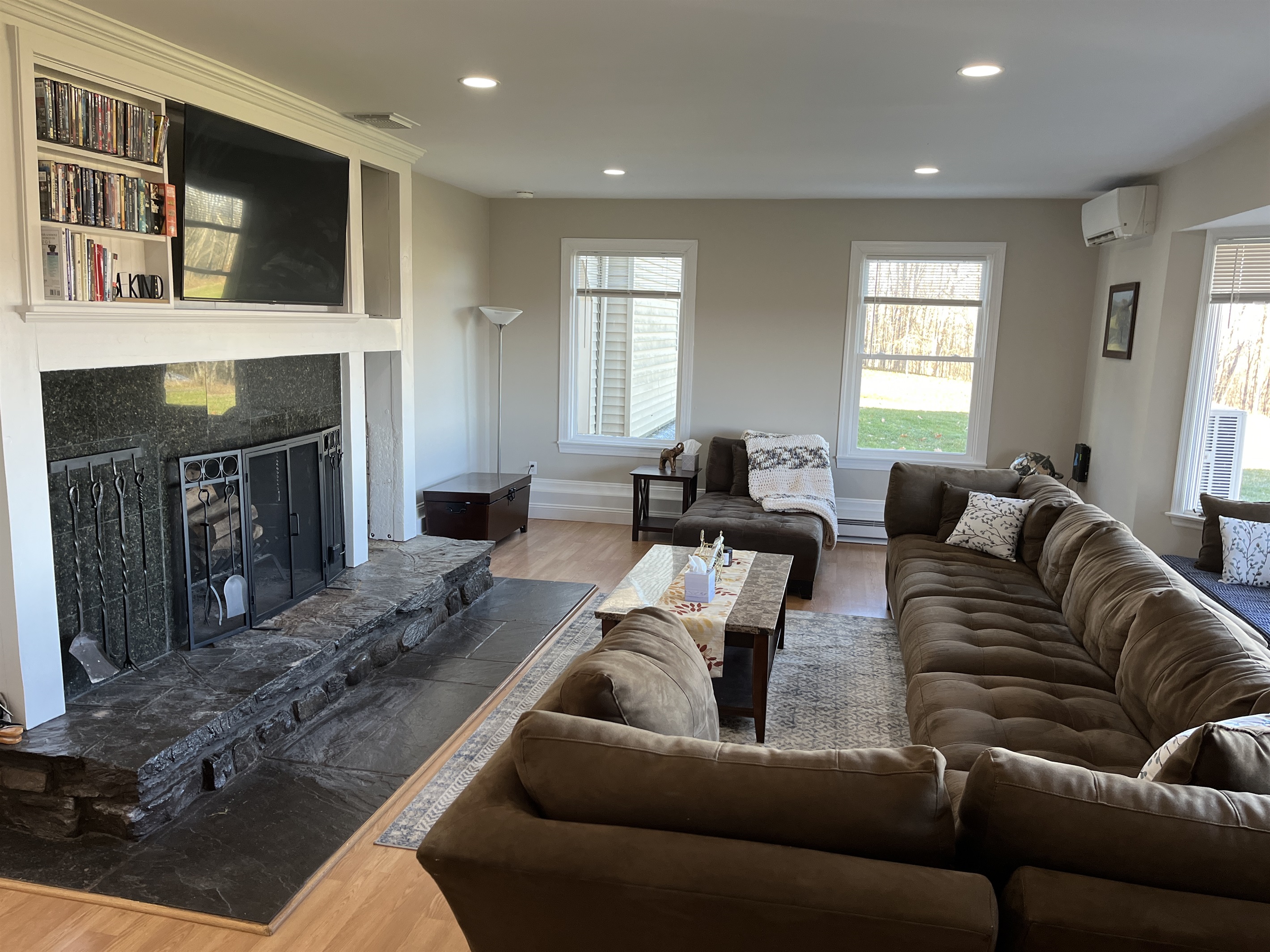 Hilltop Hideaway living room with large smart TV and sectional sofa big enough for  your group