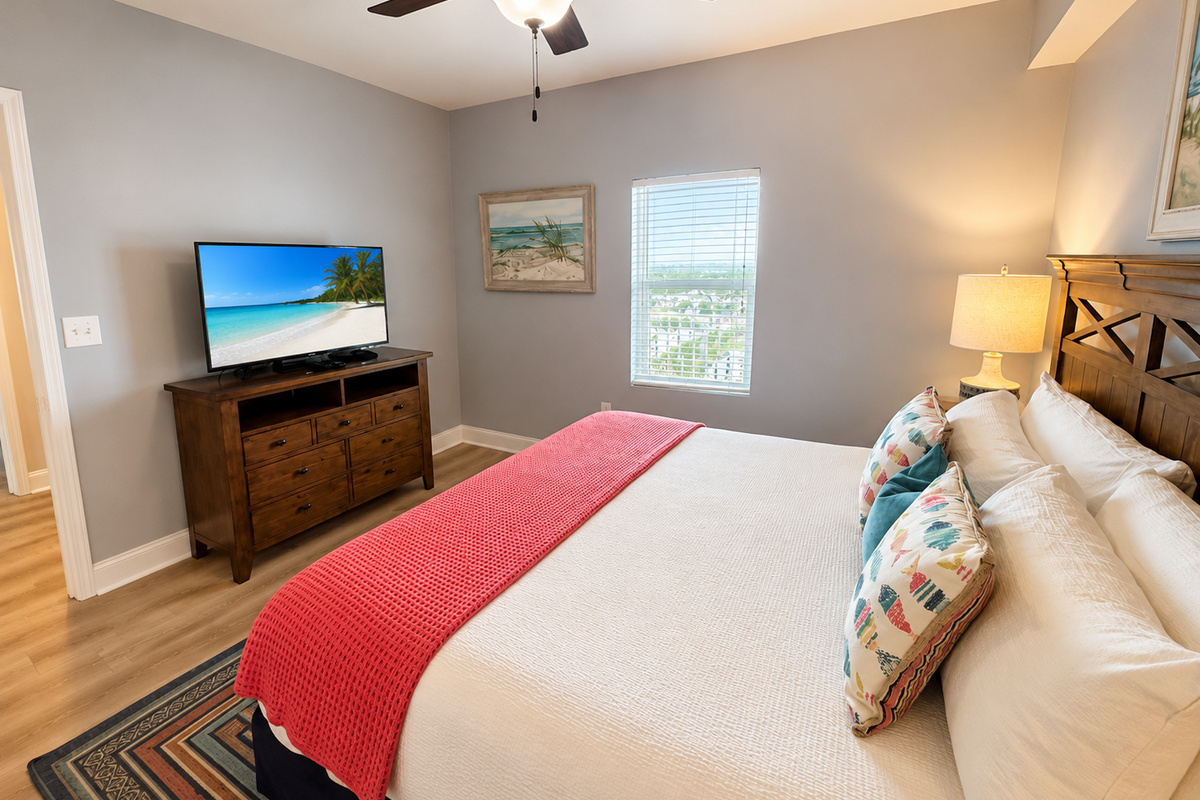 Bedroom #3 with king bed and ensuite bathroom