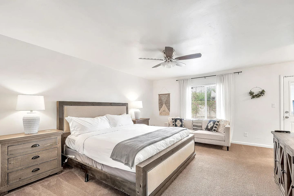 Thunderbird Home photo 6