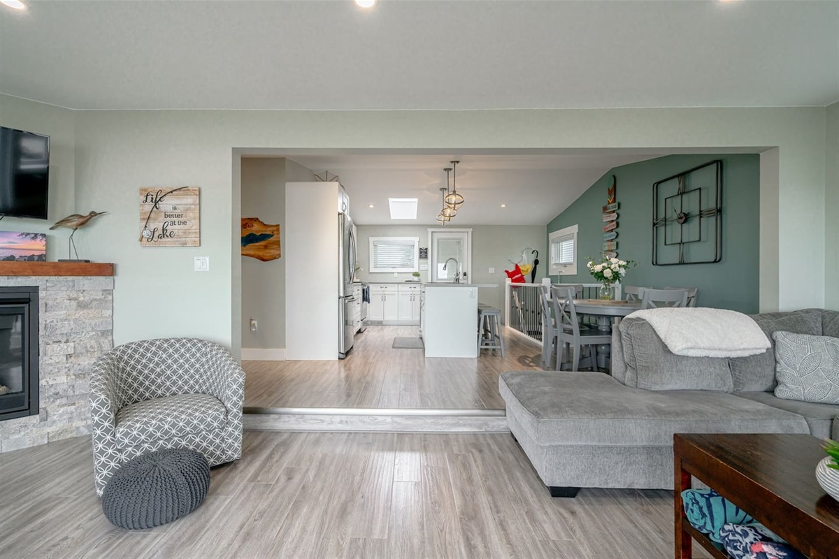 Luxurious Living Area