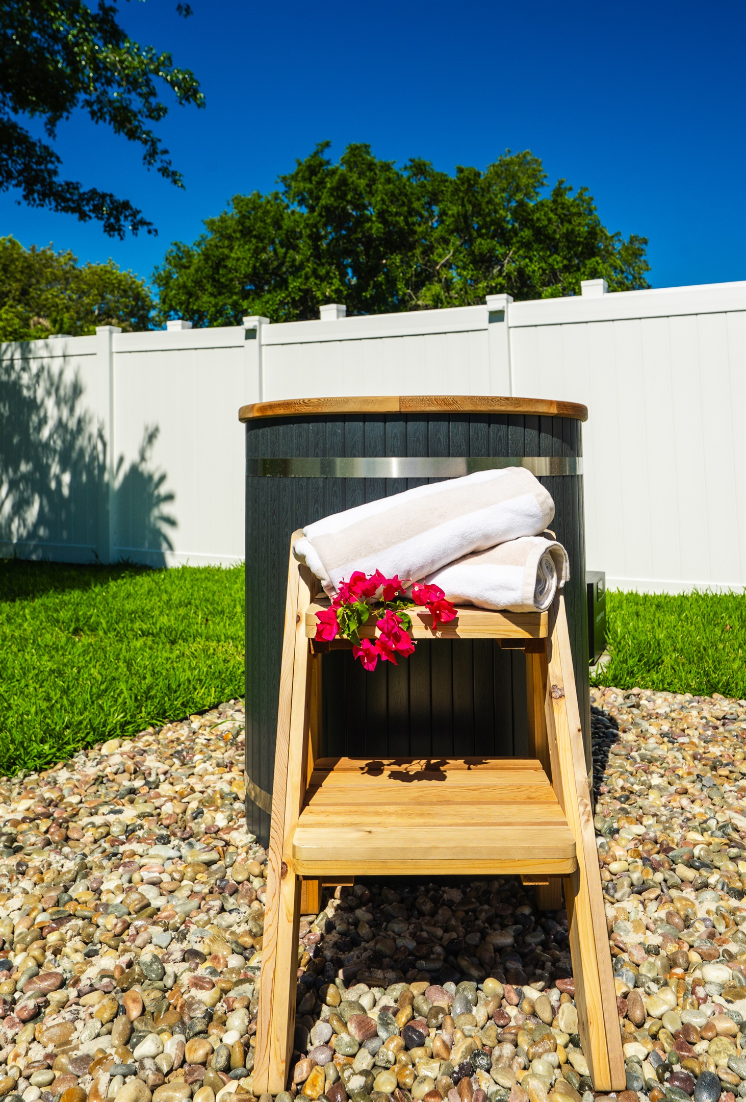 Recharge and recover in your own private cold plunge oasis, surrounded by tropical landscaping and peaceful outdoor vibes. Perfect for morning wellness routines, post-beach recovery, or relaxing under the stars after a day exploring Palm Beach
