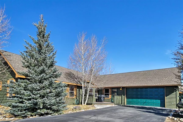 Back deck with Grill and Chairs, gas firepit