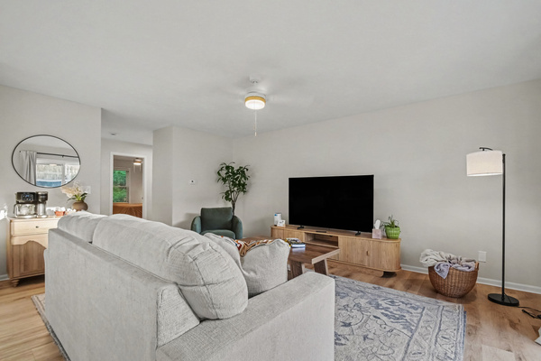 Game Day Luxury | 2BR/2BA Condo Near Notre Dame | Private Bal, photo 6