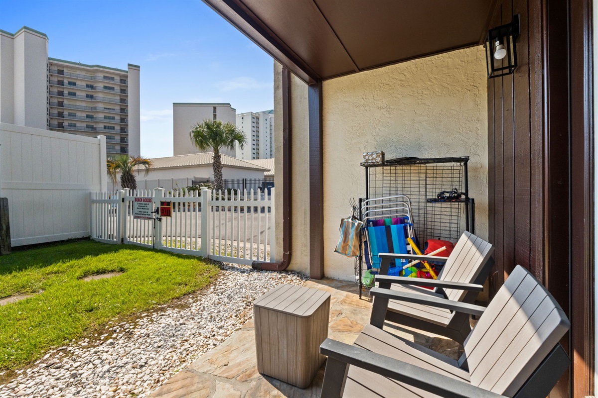 Downstairs Patio with Outdoor Seating