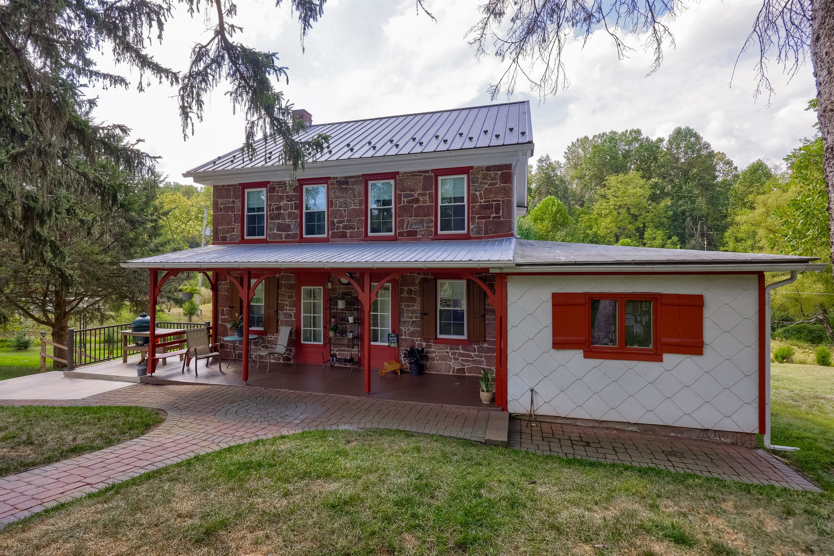 Front porch and where you enter