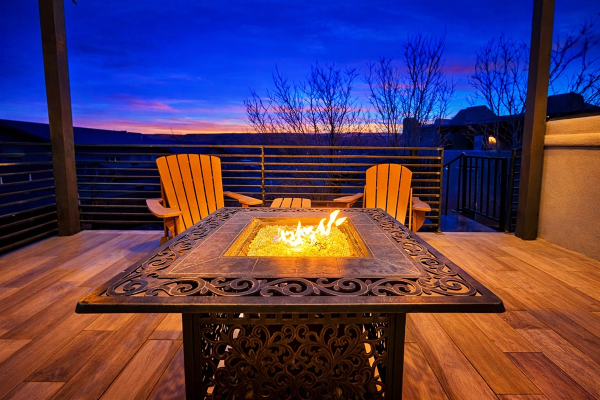 Upper Deck Firepit