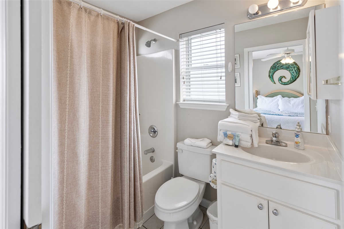 2nd Floor Guest House (Full Residence)