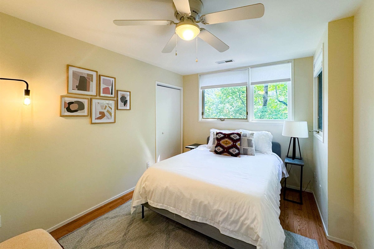 Enjoy the treehouse feel from every room in the house!