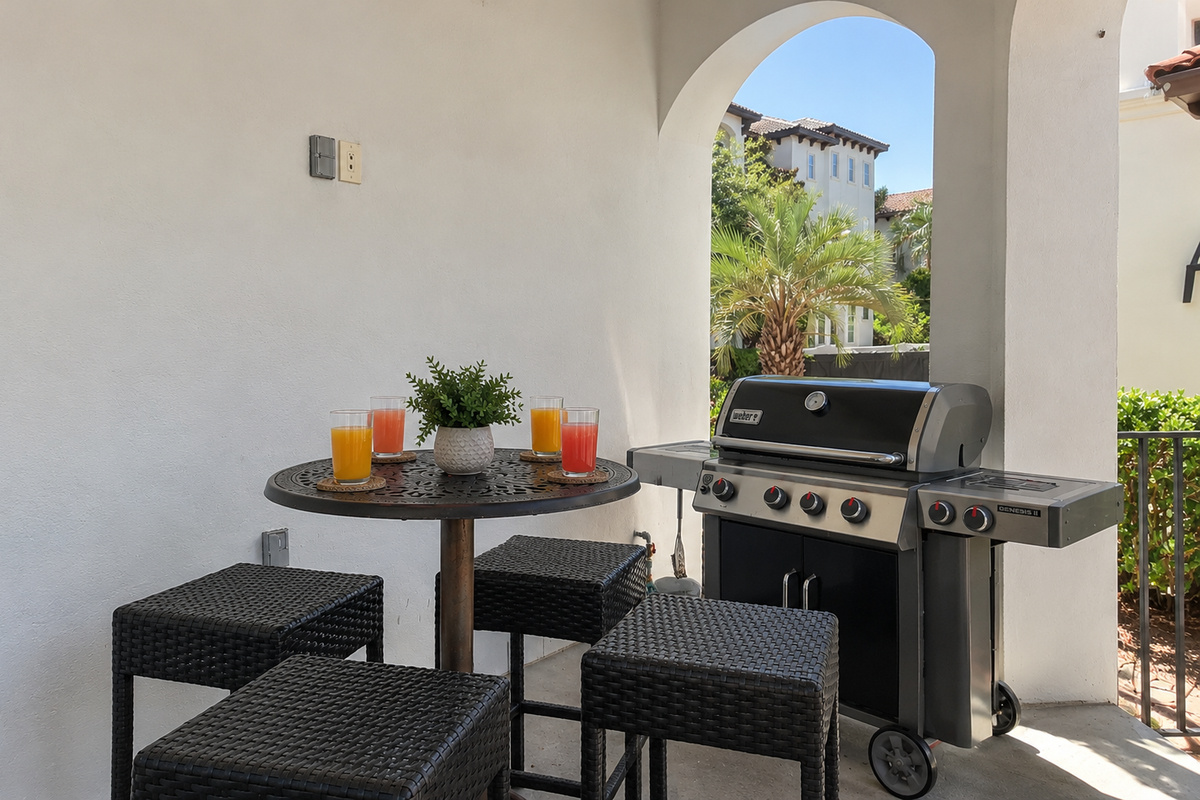 Relax, Dine & Grill in the Fresh Air