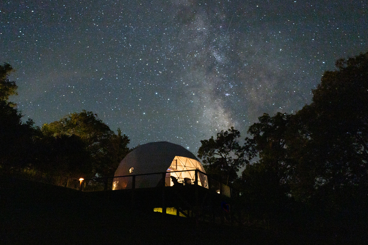 Yes, you can actually see the Milky Way. We are in a dark sky area. In fact, the darkest area east of the Mississippi.