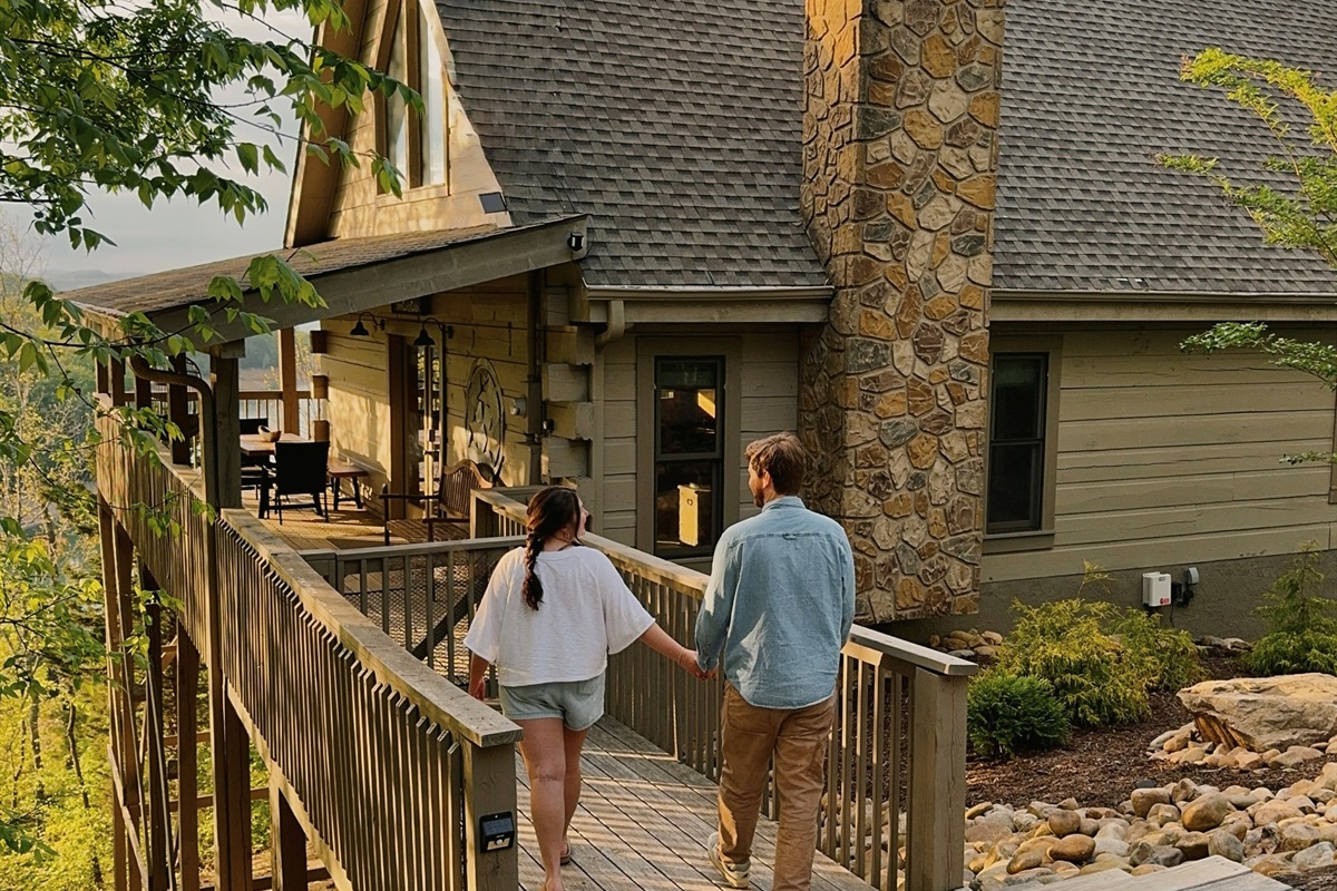 Arriving at Tippy Canoe Cabin near Douglas Lake in Sevierville, TN: a peaceful Smoky Mountain lakeview retreat with private deck and scenic views