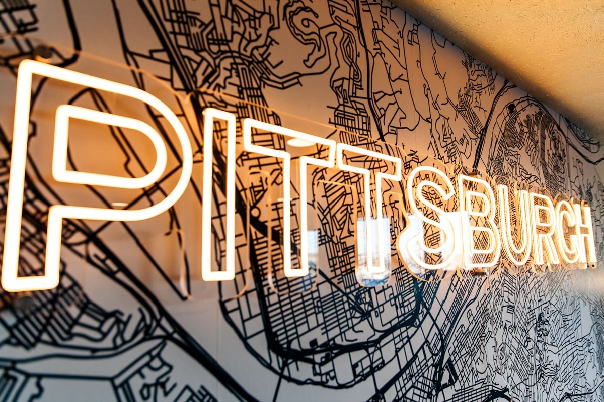 PITTSBURGH Wall Decor