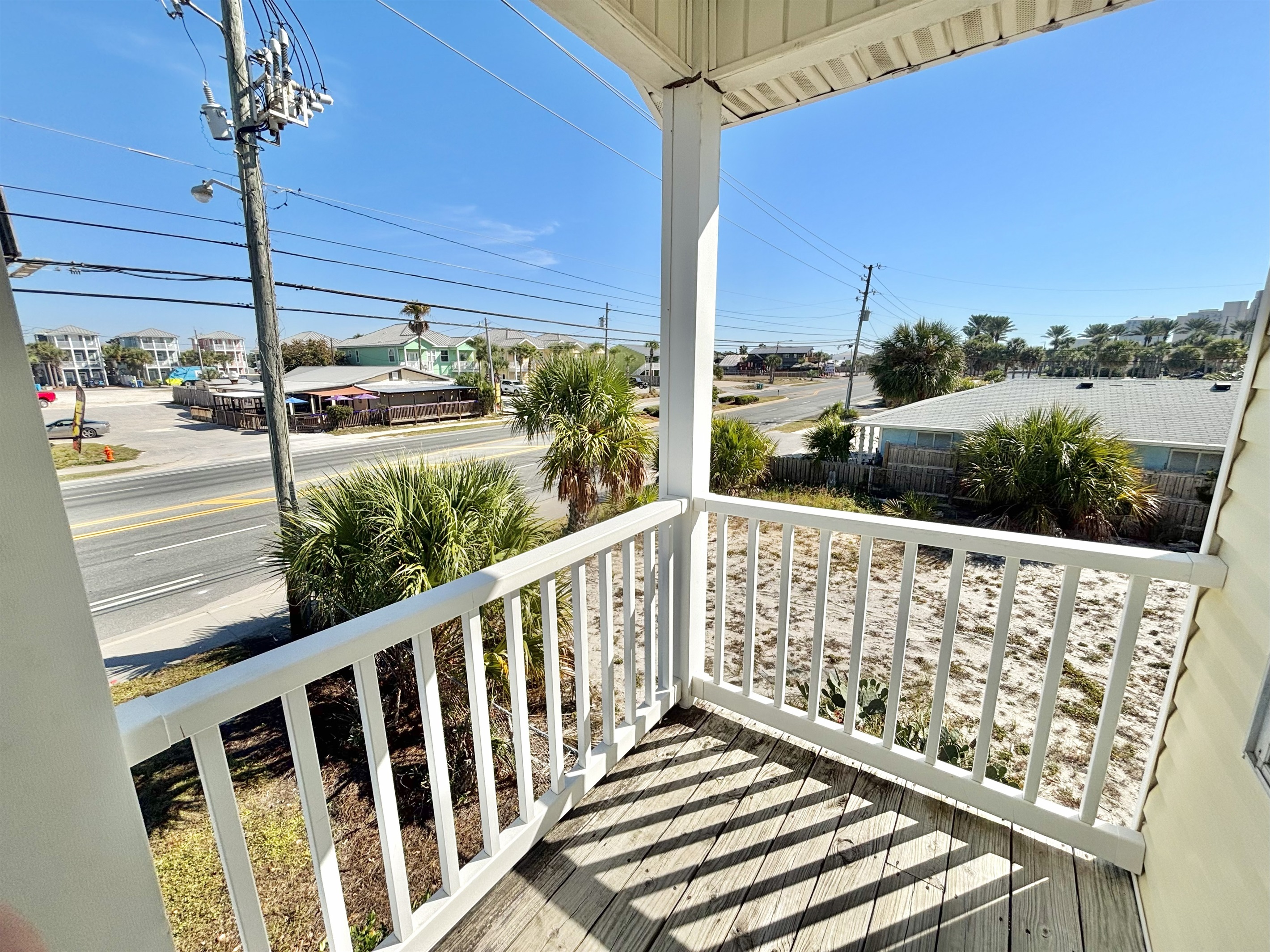 Private balcony off master suite!