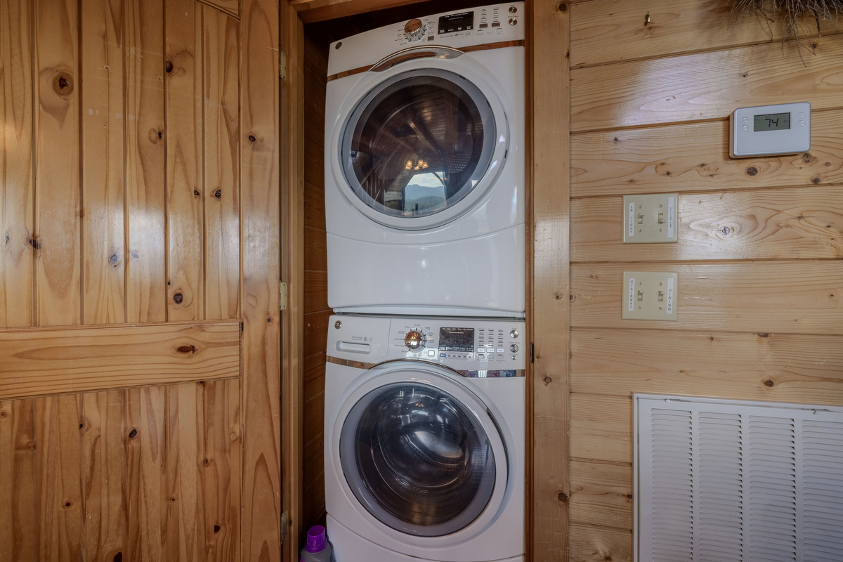 stacked energy efficient washer and dryer