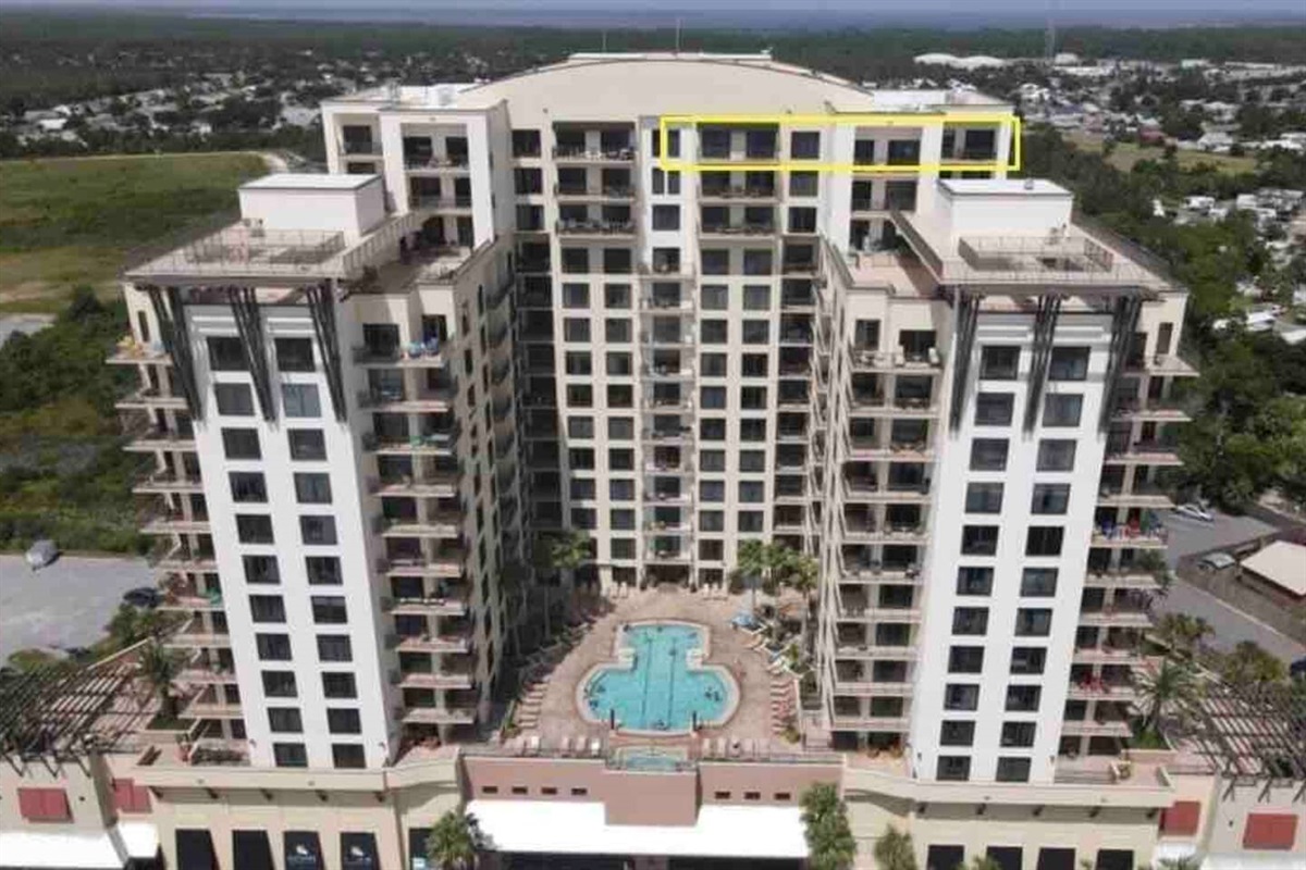 Takes up Half of the top floor with the expanse of the unit facing the ocean. 