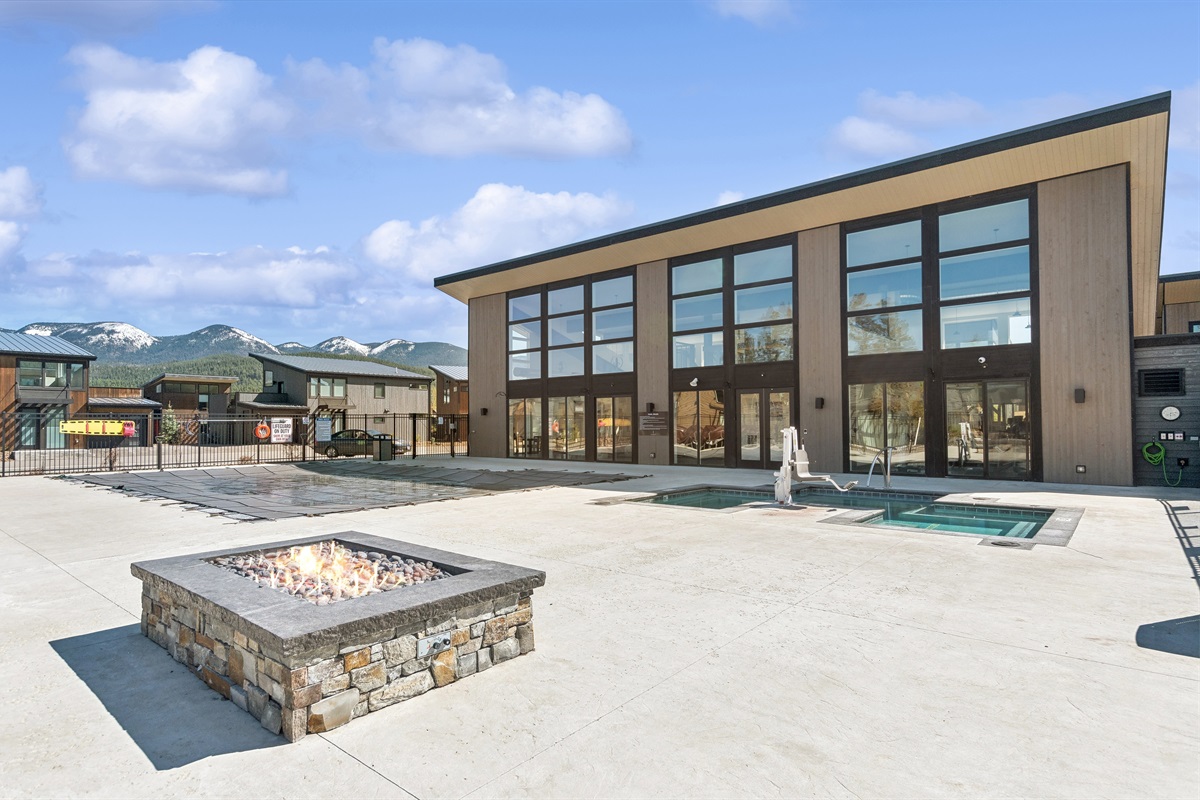 Hot tub open year round 5am-11pm. Seasonal pool available in the summer only, 5am-11pm