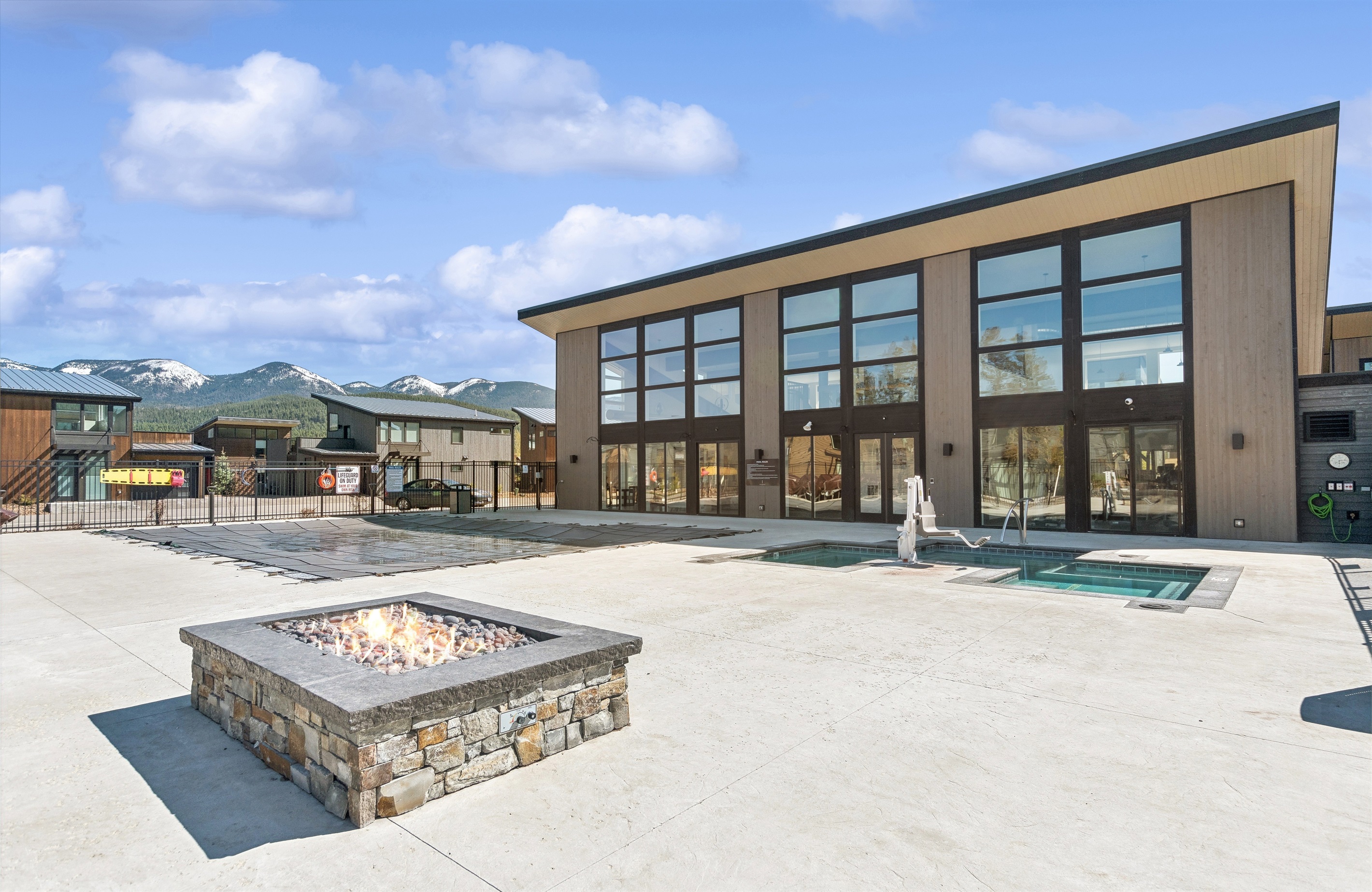 Hot tub open year round 5am-11pm. Seasonal pool available in the summer only, 5am-11pm