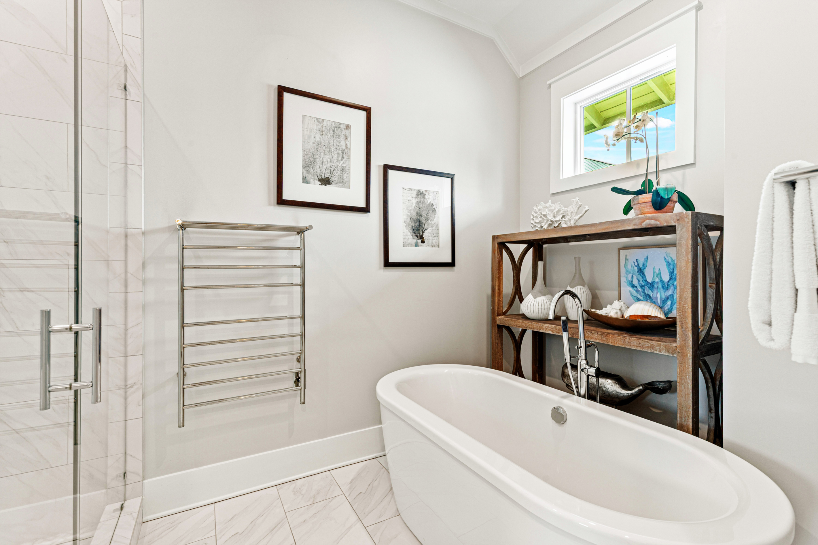 Master Bath - Shower and Soaking Tub - Heated Towel Bar