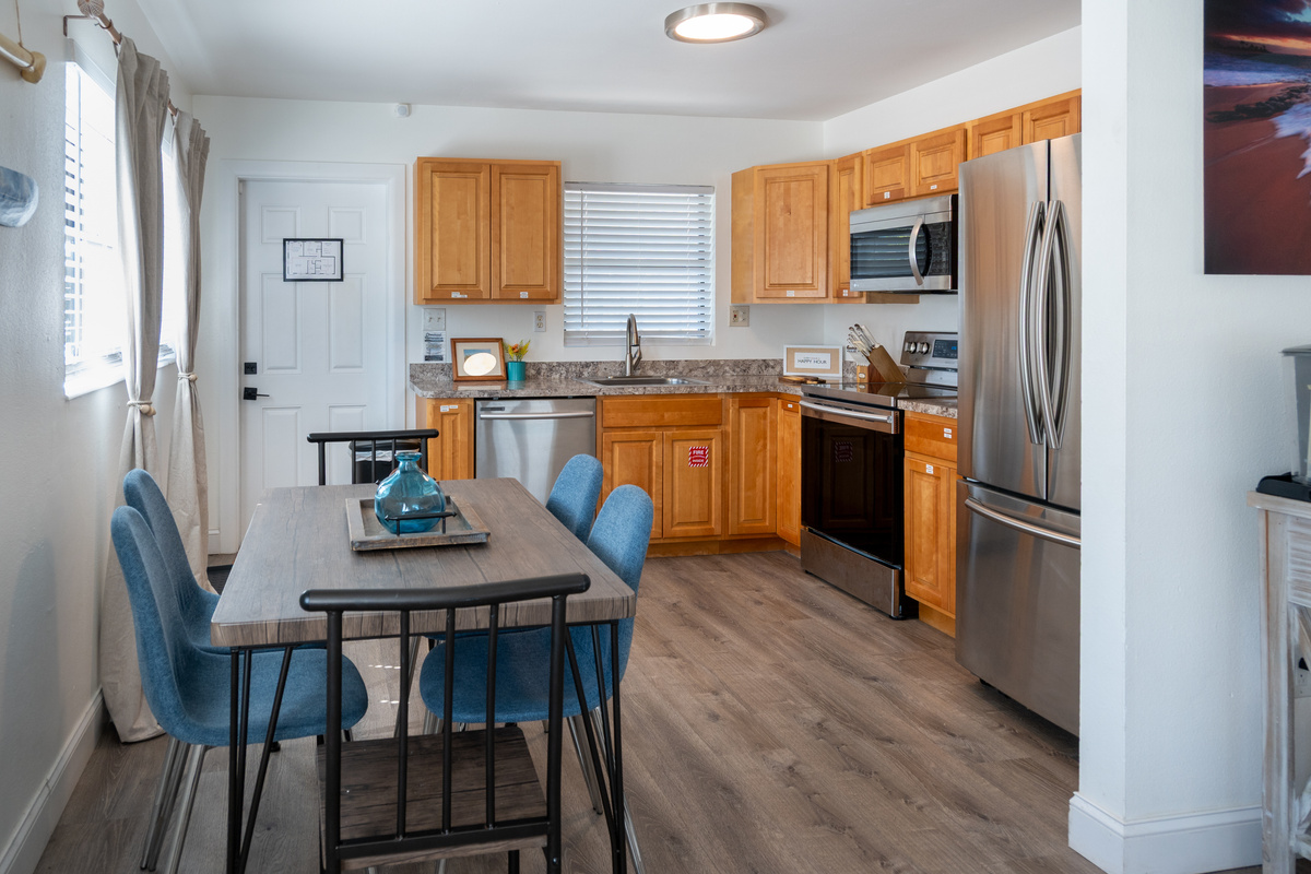 2BR – Dining for four beside the full kitchen