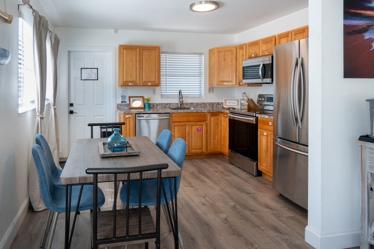 2BR – Dining for four beside the full kitchen