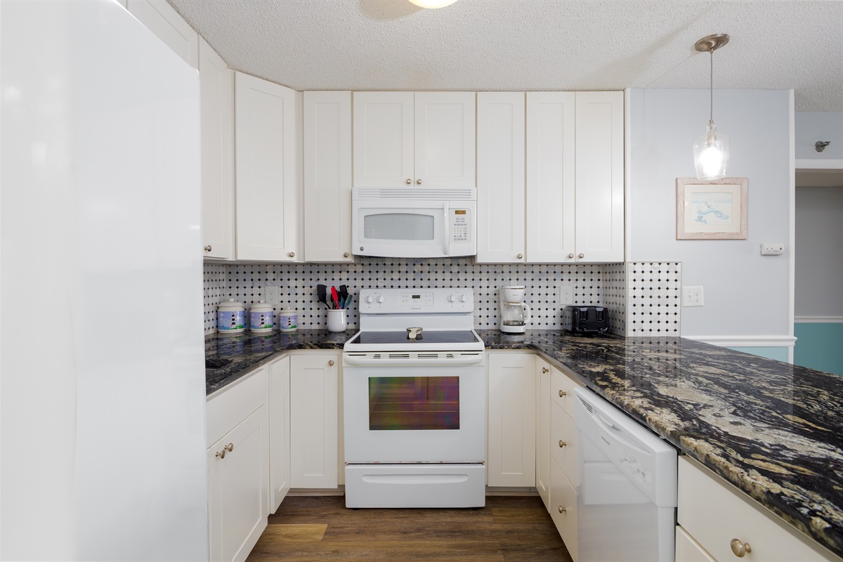 Complete kitchen setup!