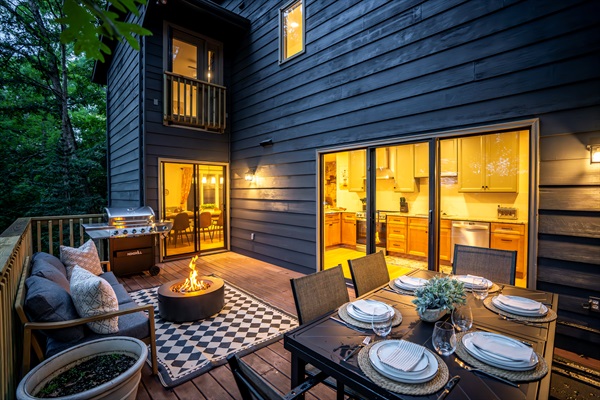 Perfect space for relaxing by the fire pit, grilling on the bbq or enjoying a meal on the deck. 