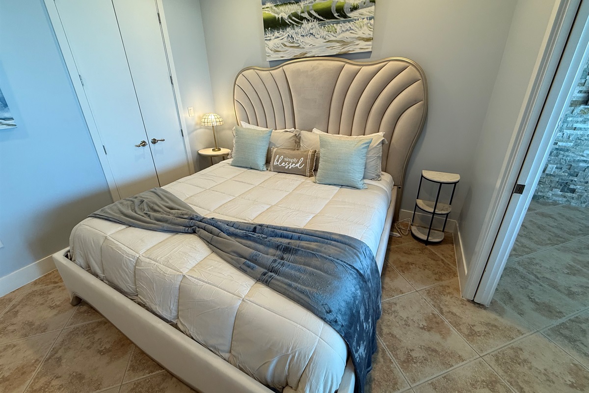 KING Size Master Bed