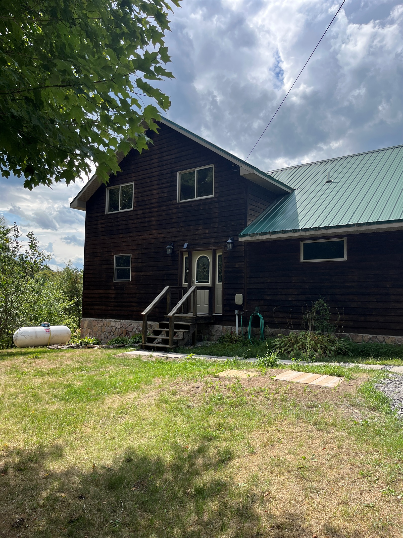 Driveway View of Cabin