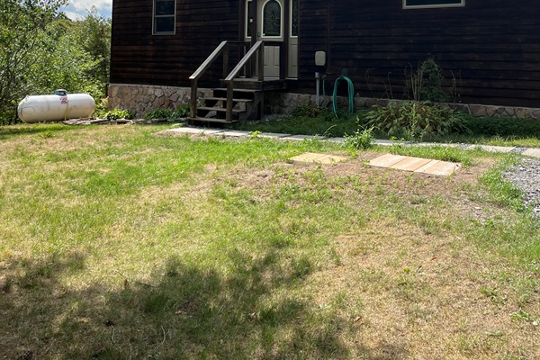 Driveway View of Cabin