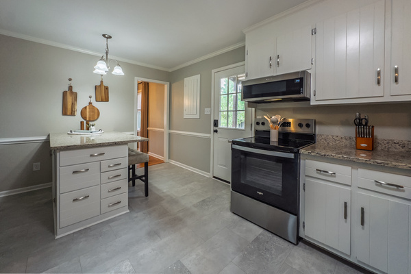 Side door entry to kitchen