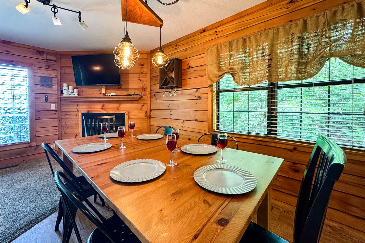 dining table perfect for family meals after a day of exploring!