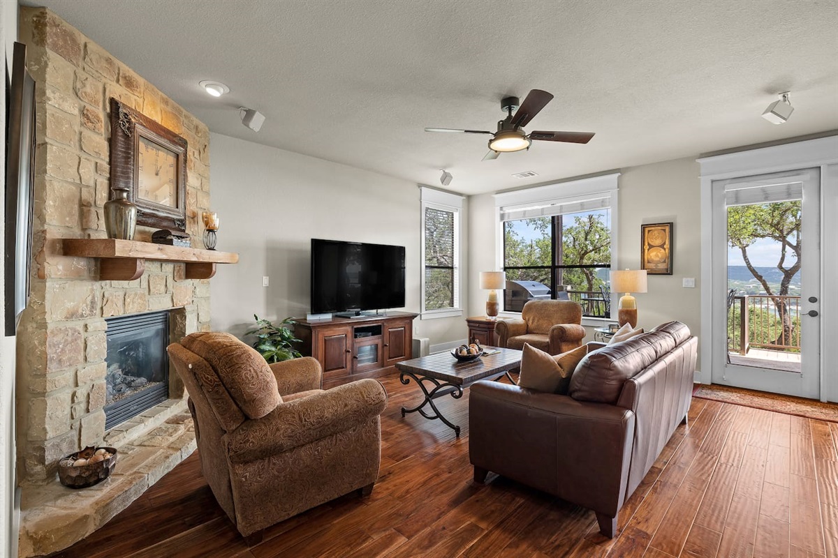 Family Room with Fireplace and Cozy Seating