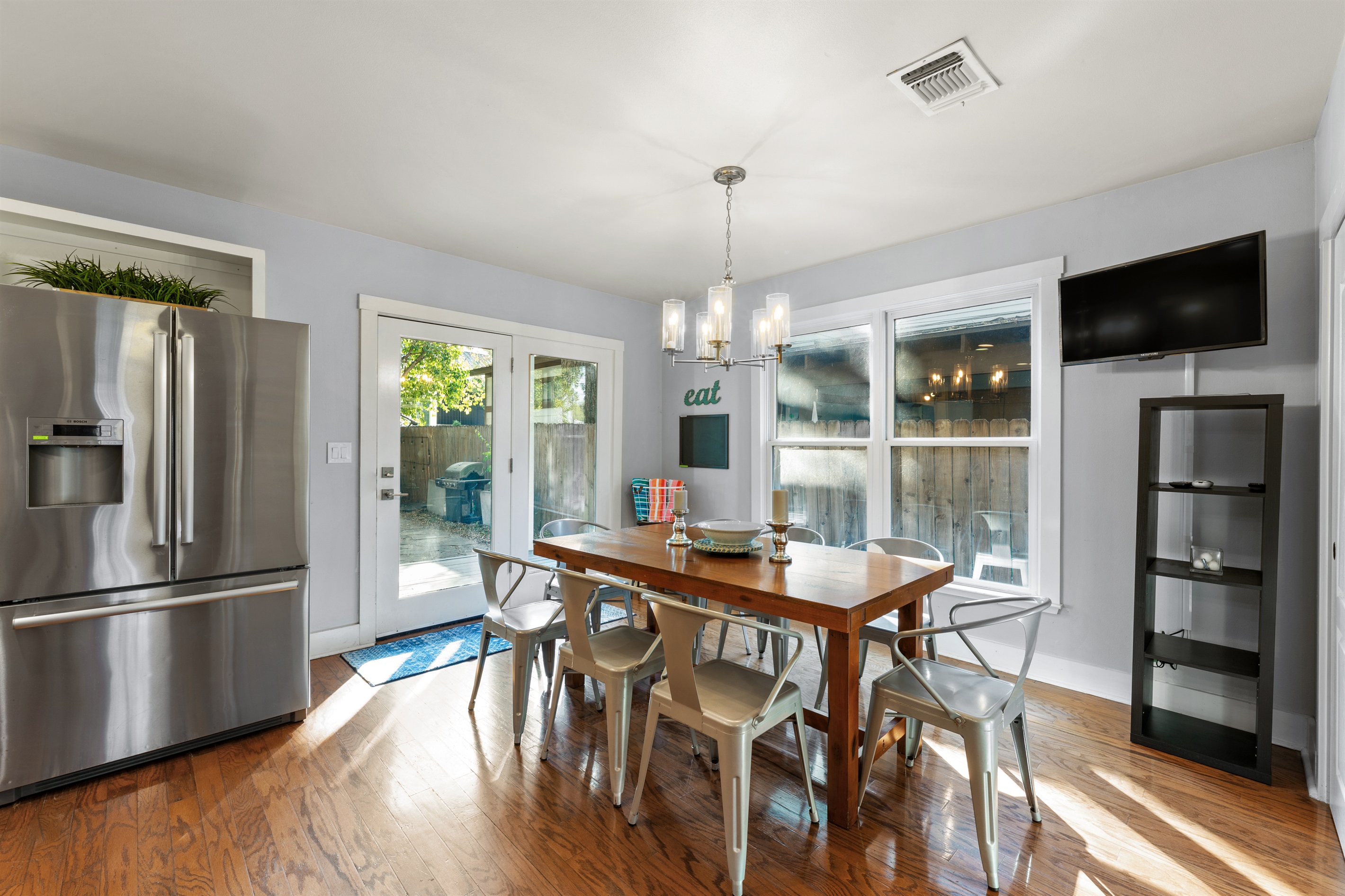 8 seater dining room table