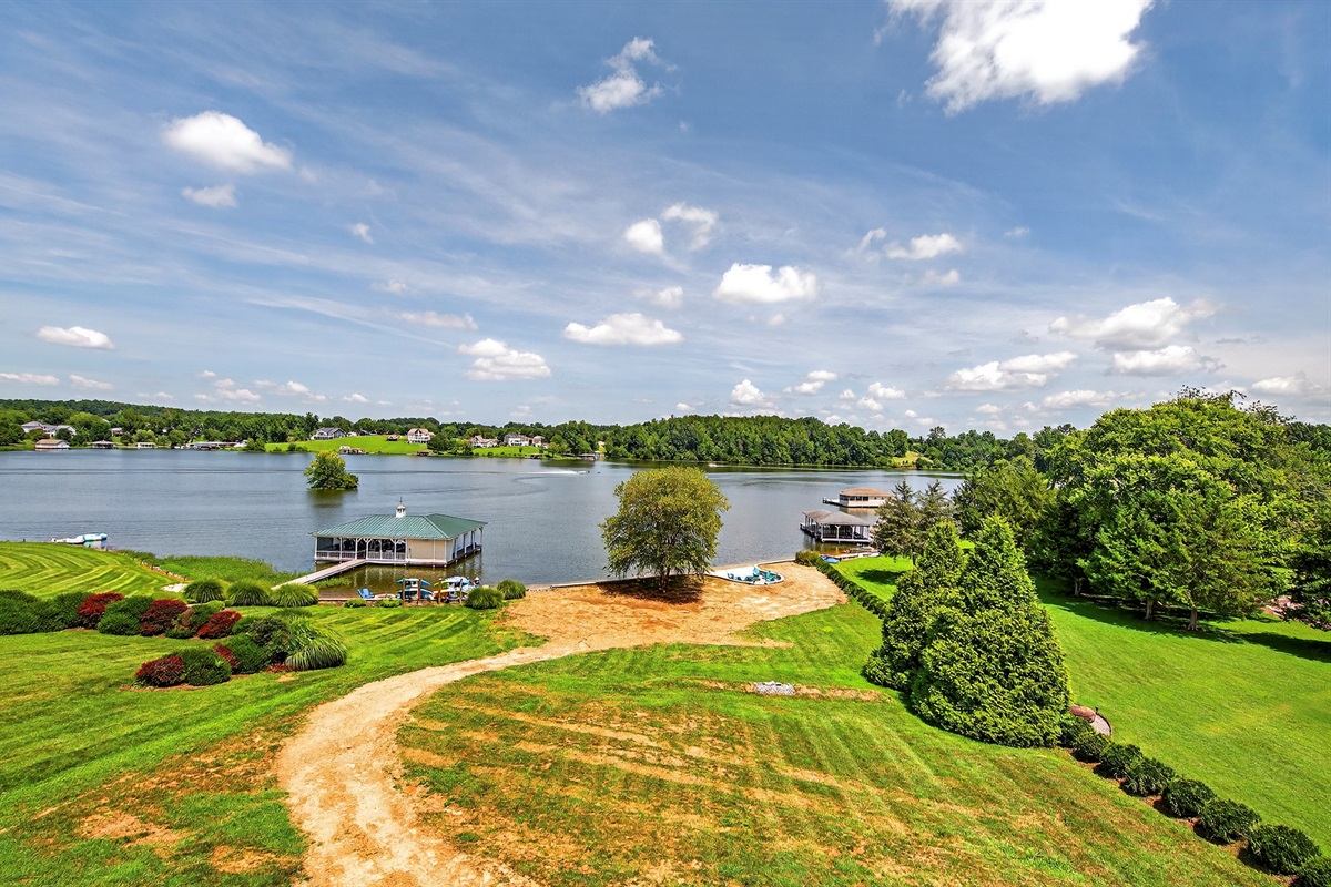 Set out from your own shoreline for a day of exploration and adventure on Lake Anna.