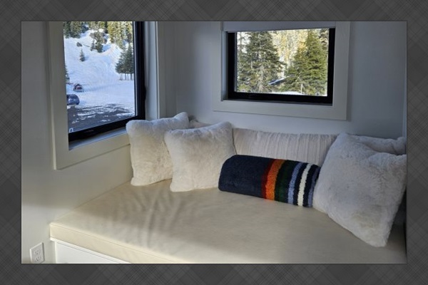 Upstairs day bed
