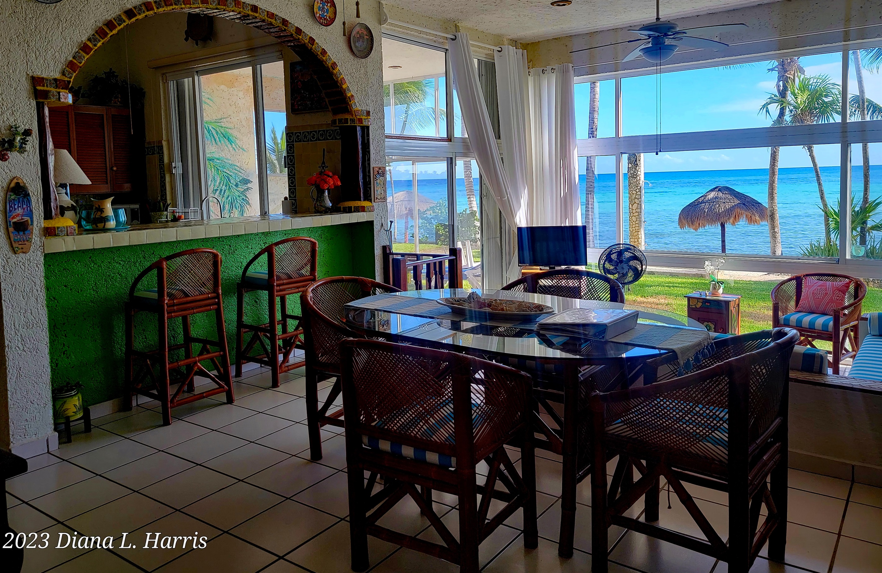 Updated Spacious Beachfront=Snorkeling,Gorgeous,Pool,Amenities & Views 6