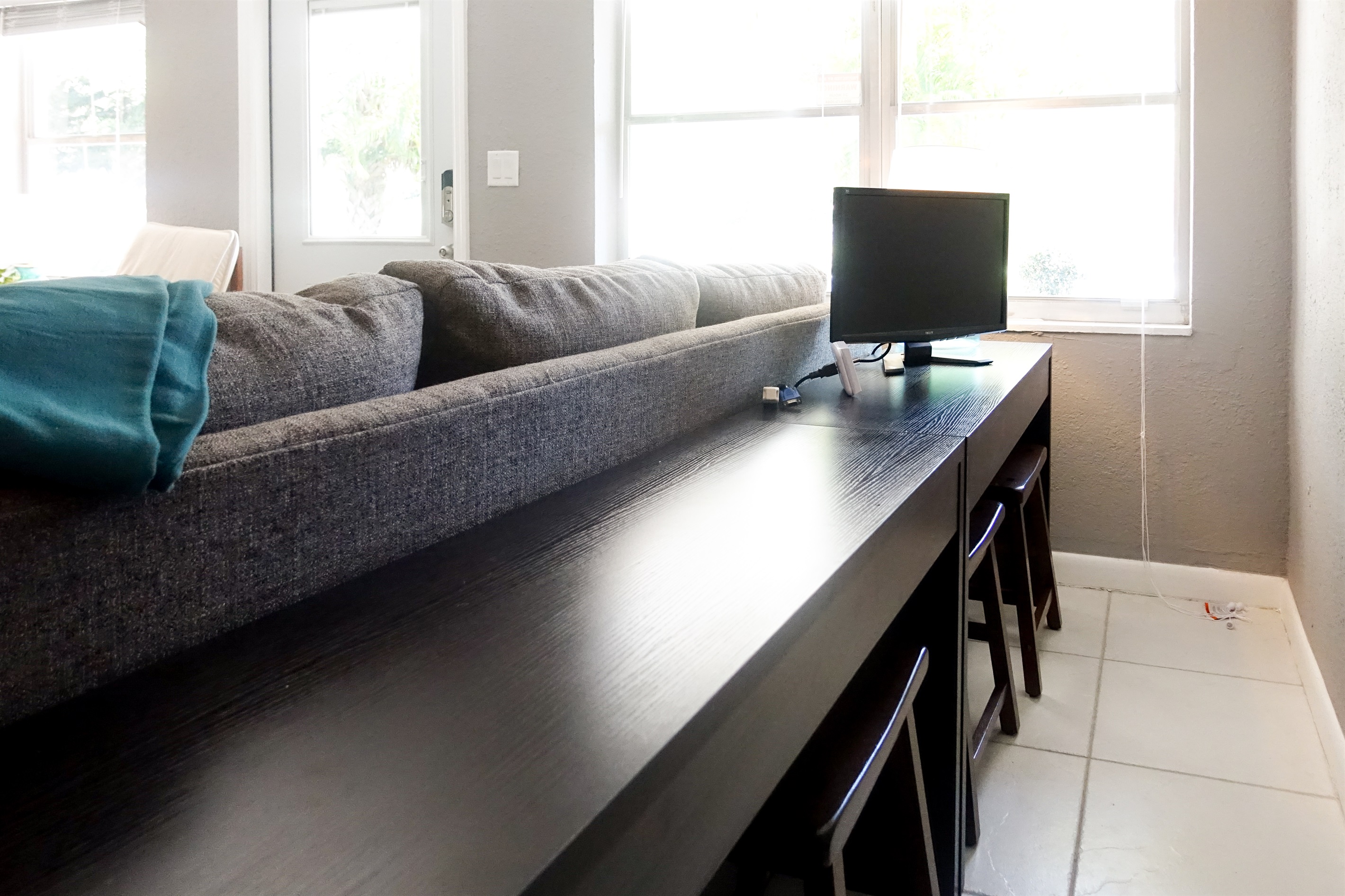 Explore this perfect work station amenity featuring a pc monitor with HDMI!