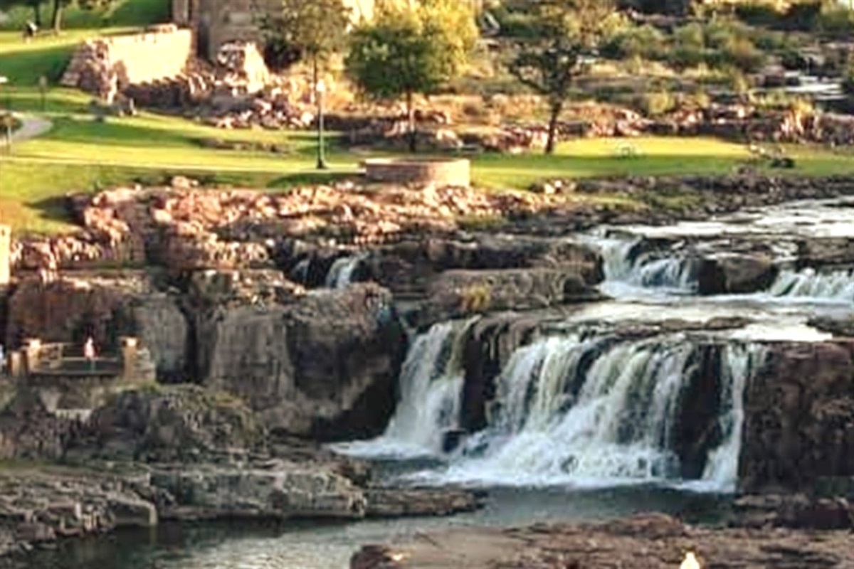 Falls Park 1 mile away