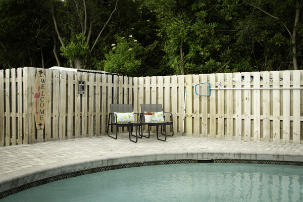 A view of the seating area by the gate
