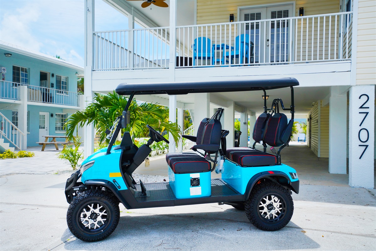 Each unit comes with a 4-seat golf cart