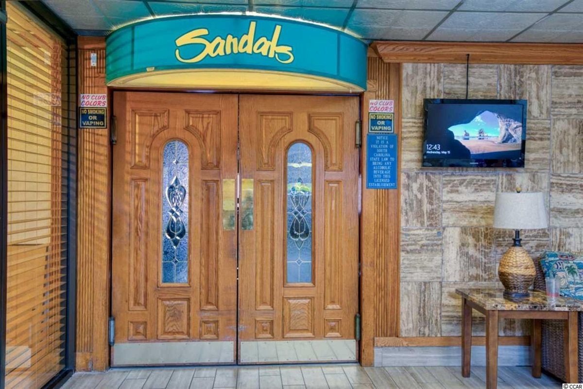 Sands Ocean Club's Amazing Common Area!