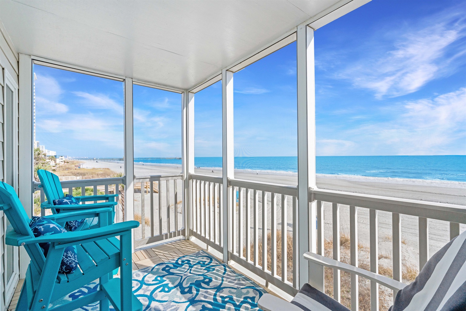 End Unit - Panoramic View of the Ocean