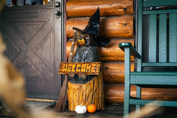 Our friendly porch greeter sets the tone—rustic, welcoming, and full of charm from the moment you arrive.