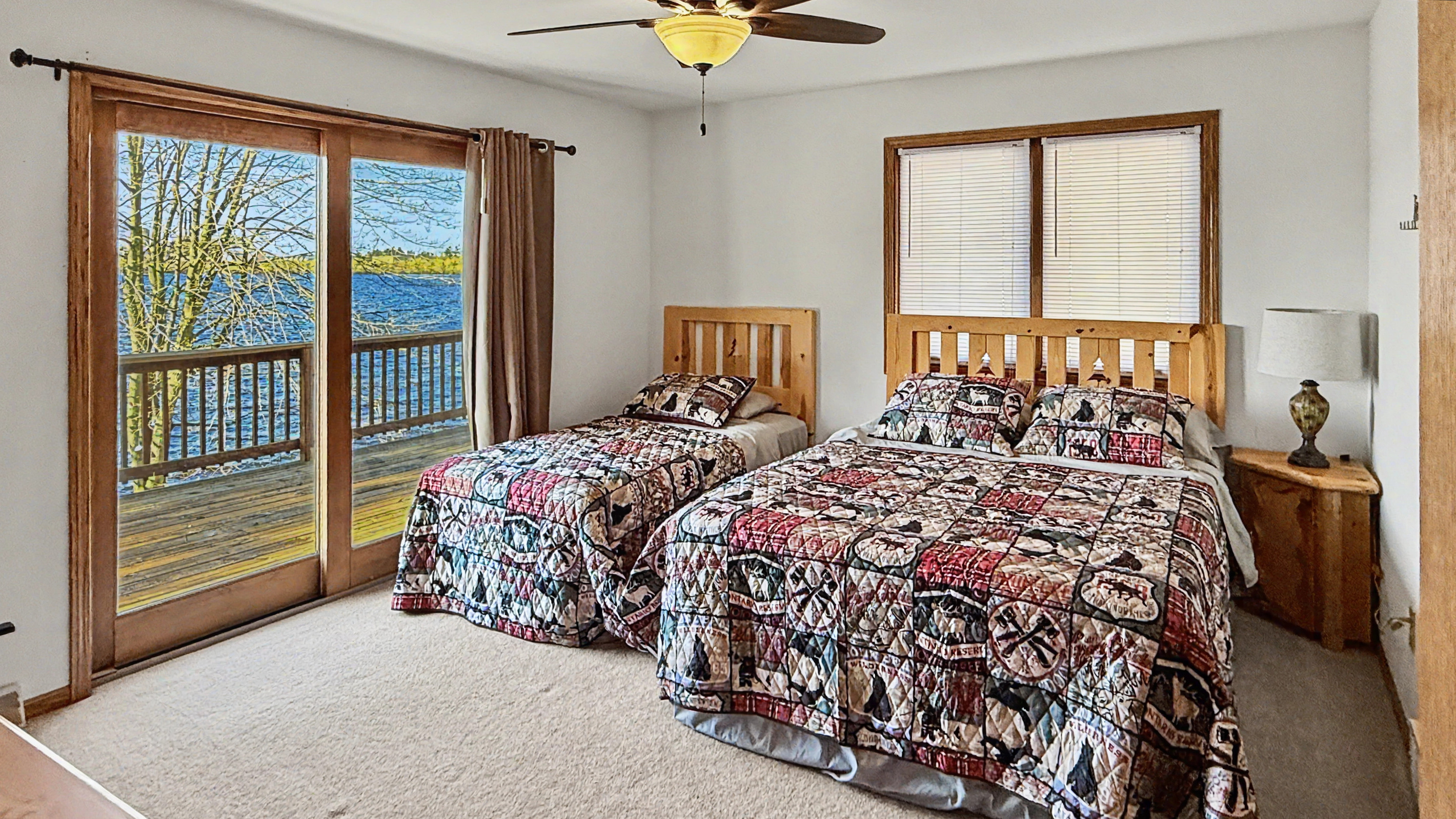 Bedroom 2 - Upper Level, Queen & Twin