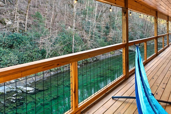 Ready to unplug and lounge in the hammock while listening in to the river's stream right below you? If you're lucky, you'll be lullabied by wildlife singing their melodies in the background :)