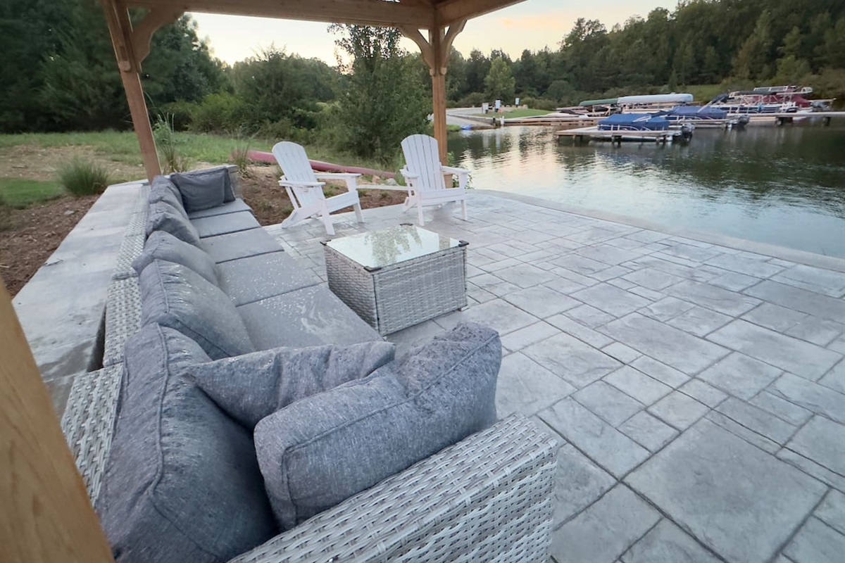 Imagine sitting Lakeside with family and friends, watching the kayaks, paddle boarders and boats go by as  you watch the sunset with a glass of wine