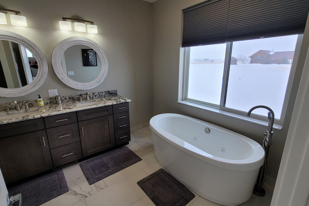 Main Bath